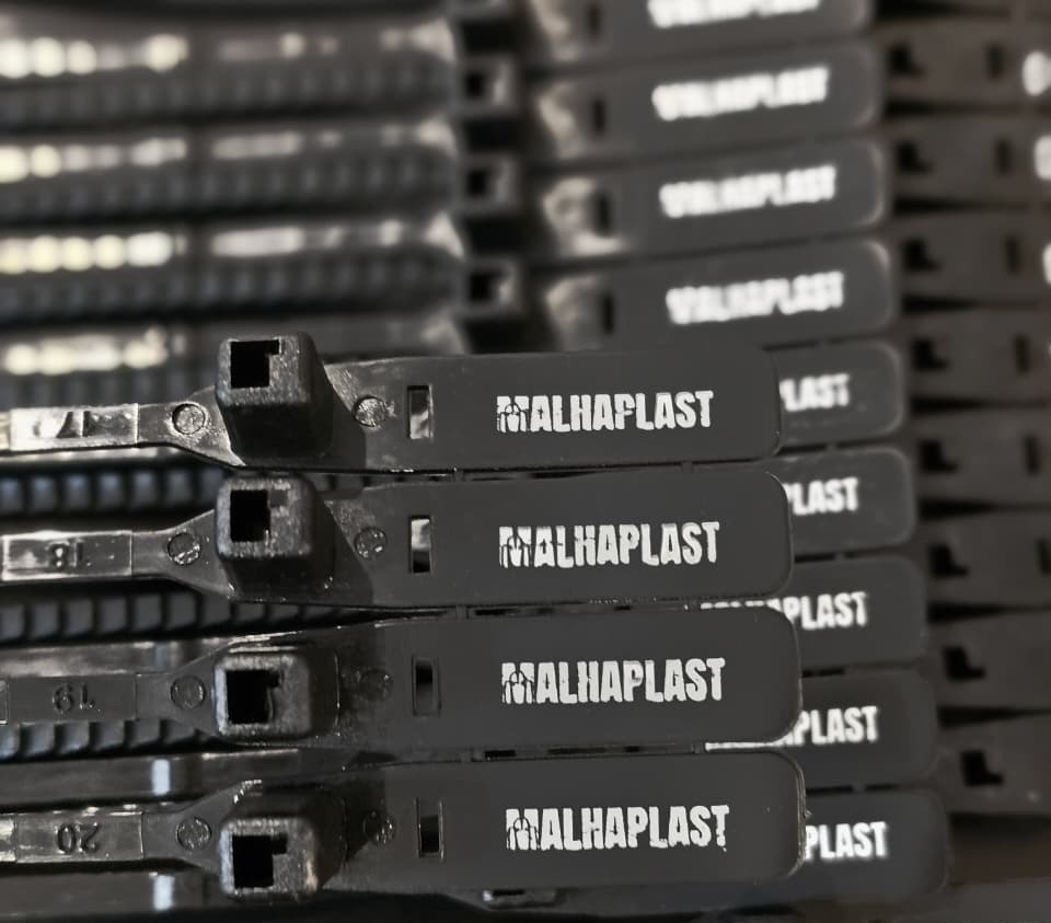 Lacres de segurança numerados em nylon no Bom Retiro SP